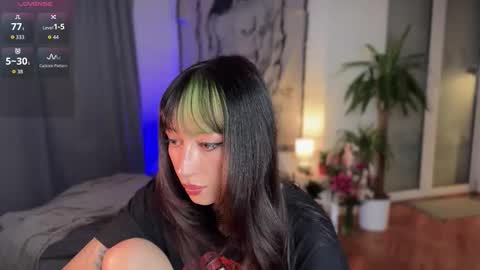 Snapshot of inkedvvitch chatting on 13, 11, 2025 Xenia online show from 13, 11, 2025