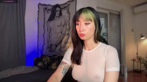 Snapshot of inkedvvitch chatting on 17, 11, 2025 Xenia online show from 17, 11, 2025