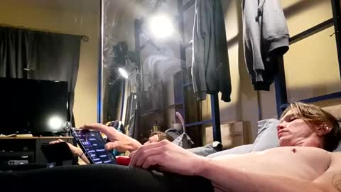 Snapshot of inlovewithlace chatting on 26, 10, 2025 inlovewithlace online show from 26, 10, 2025