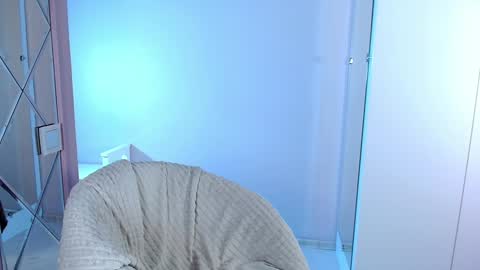 Lina online show from 19, 12, 2024