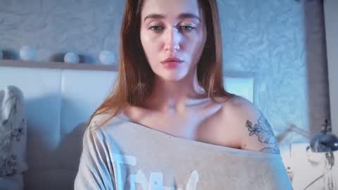 Lina online show from 5, 10, 2025