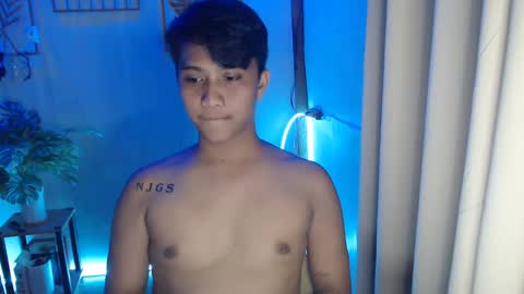 Snapshot of innocent_neil143 chatting on 15, 12, 2024 Neil online show from 15, 12, 2024