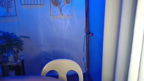 Snapshot of innocent_neil143 chatting on 4, 2, 2025 Neil online show from 4, 2, 2025