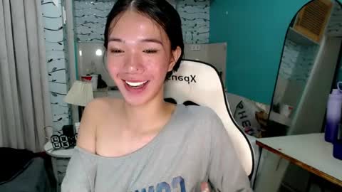 Snapshot of innocent_reign69 chatting on 6, 7, 2026 Reign online show from 6, 7, 2026