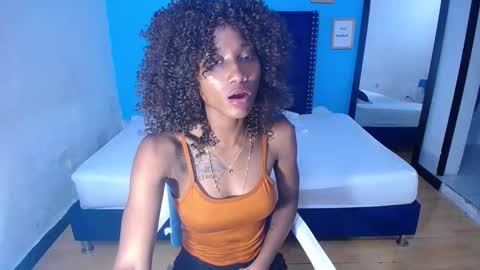innocent_sexybaby online show from 13, 10, 2025