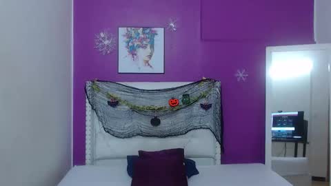 innocent_sexybaby online show from 31, 10, 2025