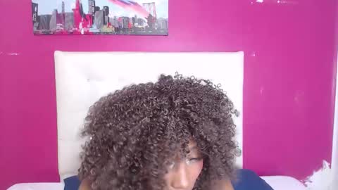 innocent_sexybaby online show from 19, 11, 2025