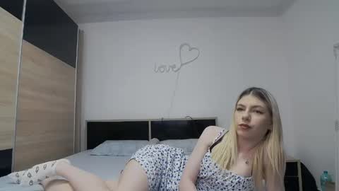 innocentangel2 online show from 27, 5, 2026