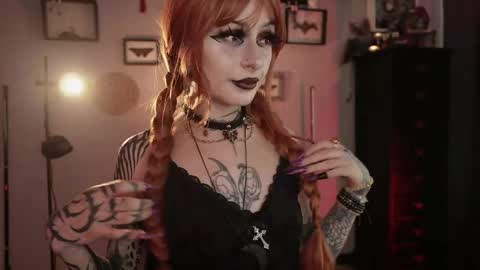 Snapshot of insania_999 chatting on 2, 6, 2026 SANIA online show from 2, 6, 2026