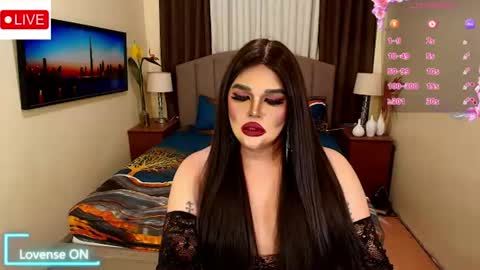 Snapshot of insatiablesexqueen chatting on 18, 6, 2026 tasha online show from 18, 6, 2026