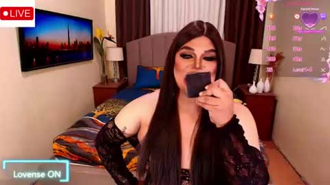 Snapshot of insatiablesexqueen chatting on 24, 7, 2026 tasha online show from 24, 7, 2026