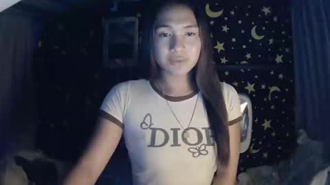 MAXINE online show from 12, 1, 2025