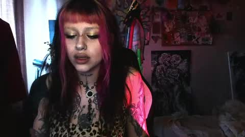 Insunnity666 online show from 15, 4, 2026