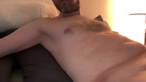 InterestedHun online show from 2, 2, 2025