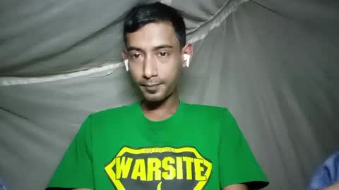 interne8famous online show from 12, 11, 2025