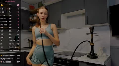 Snapshot of internetsexplorer chatting on 9, 12, 2024 Bernadette  Join  online show from 9, 12, 2024