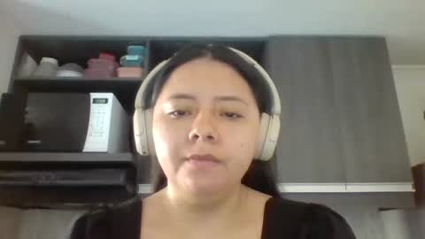 Iris 3 online show from 9, 4, 2026