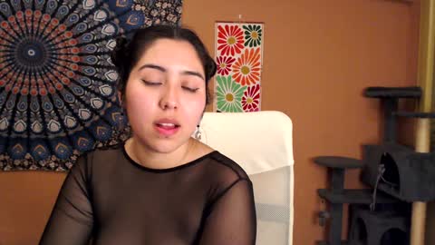 Snapshot of intimatetales chatting on 13, 1, 2025 Africa online show from 13, 1, 2025