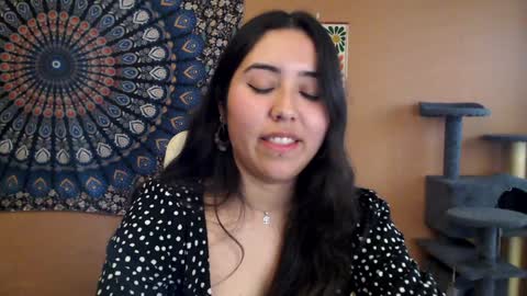 Snapshot of intimatetales chatting on 27, 1, 2025 Africa online show from 27, 1, 2025