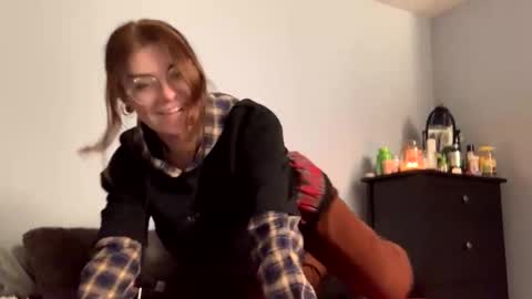 IntoTheWoodsWeGo online show from 27, 10, 2025