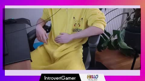 Snapshot of introvertgamer chatting on 21, 12, 2024 introvertgamer online show from 21, 12, 2024