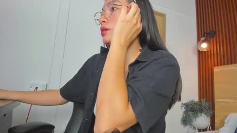 Snapshot of iraide_villan chatting on 15, 1, 2026 I R A I D E online show from 15, 1, 2026