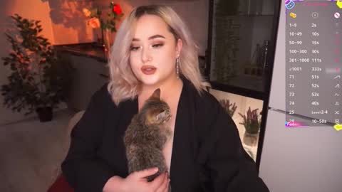 Irena Barr online show from 21, 9, 2025