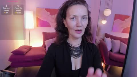 Irene online show from 8, 10, 2025