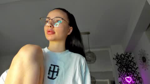 Ir s room online show from 6, 2, 2025