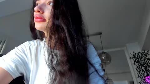 Ir s room online show from 4, 3, 2025