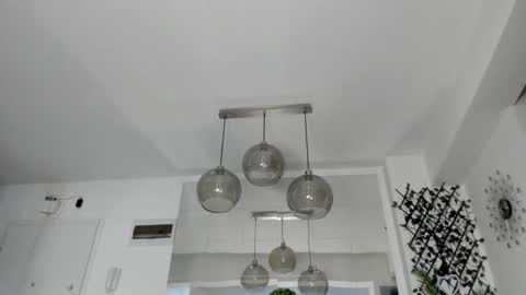 Ir s room online show from 9, 10, 2025