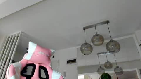 Ir s room online show from 19, 11, 2025