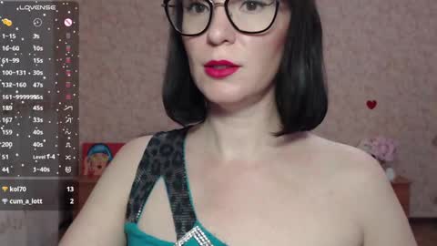 Snapshot of irenlarasani chatting on 6, 12, 2024 IrenLarasani online show from 6, 12, 2024