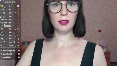 Snapshot of irenlarasani chatting on 8, 12, 2024 IrenLarasani online show from 8, 12, 2024