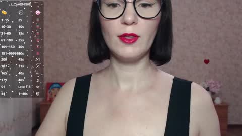 Snapshot of irenlarasani chatting on 7, 2, 2025 IrenLarasani online show from 7, 2, 2025