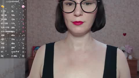 Snapshot of irenlarasani chatting on 9, 9, 2025 IrenLarasani online show from 9, 9, 2025