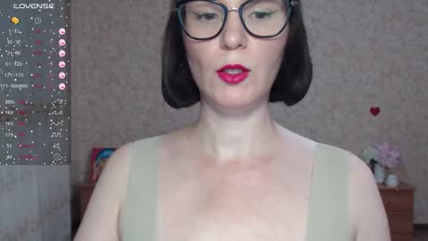 Snapshot of irenlarasani chatting on 20, 9, 2025 IrenLarasani online show from 20, 9, 2025