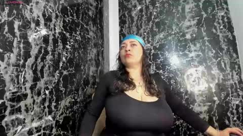 Irenne Wilson Online 0700 to 1400 gmt-5 online show from 13, 11, 2025