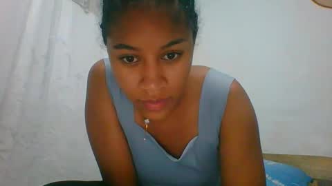 Snapshot of iriella2908 chatting on 9, 9, 2025 iriella2908 online show from 9, 9, 2025
