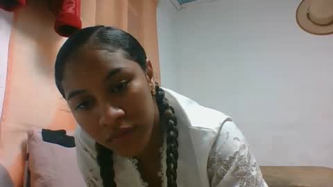Snapshot of iriella2908 chatting on 24, 9, 2025 iriella2908 online show from 24, 9, 2025