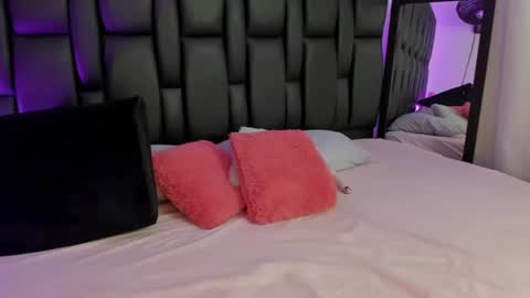 Snapshot of irinalove_ chatting on 4, 8, 2026 Irina online show from 4, 8, 2026