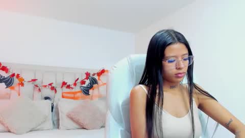 iris8_ online show from 13, 10, 2025