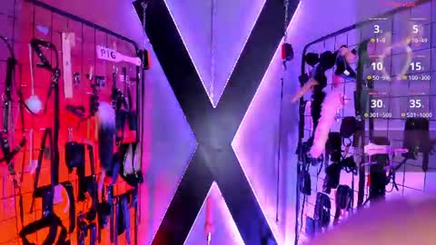 Snapshot of iris_cinthia_bdsm chatting on 13, 6, 2026 iris_cinthia_bdsm online show from 13, 6, 2026