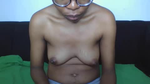 iris_love_2 online show from 13, 2, 2025