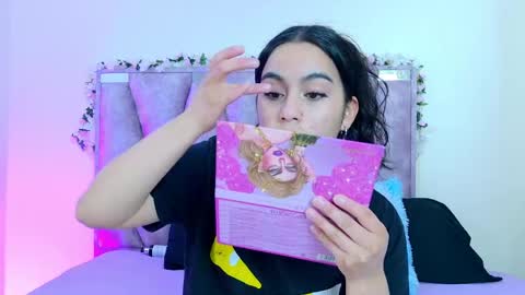 Iris online show from 12, 4, 2026