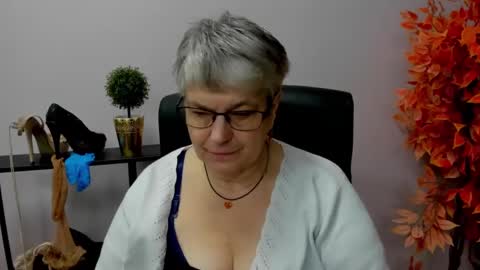 I R I S online show from 20, 12, 2024
