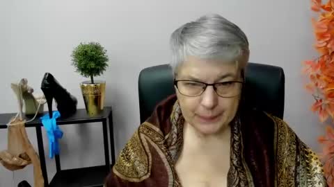 I R I S online show from 2, 1, 2025