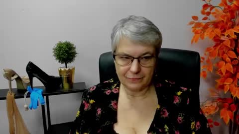 I R I S online show from 9, 1, 2025