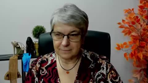 I R I S online show from 20, 1, 2025