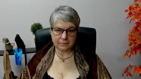 I R I S online show from 23, 1, 2025